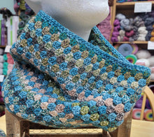 "Basic Crocheted Cowl" Pattern