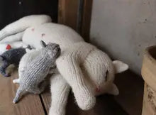 Victorian Housecats to Knit
