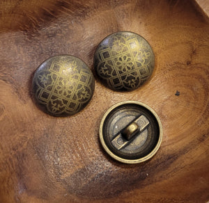 Antique Brass Button w/ Design
