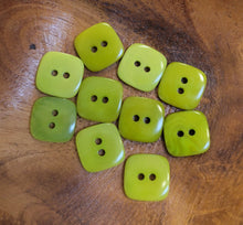 Corozo Square Buttons