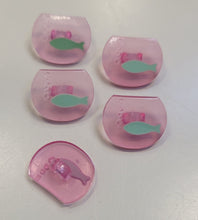 Fishbowl Button