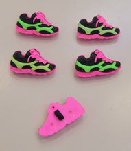 Sneaker Button