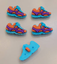 Sneaker Button
