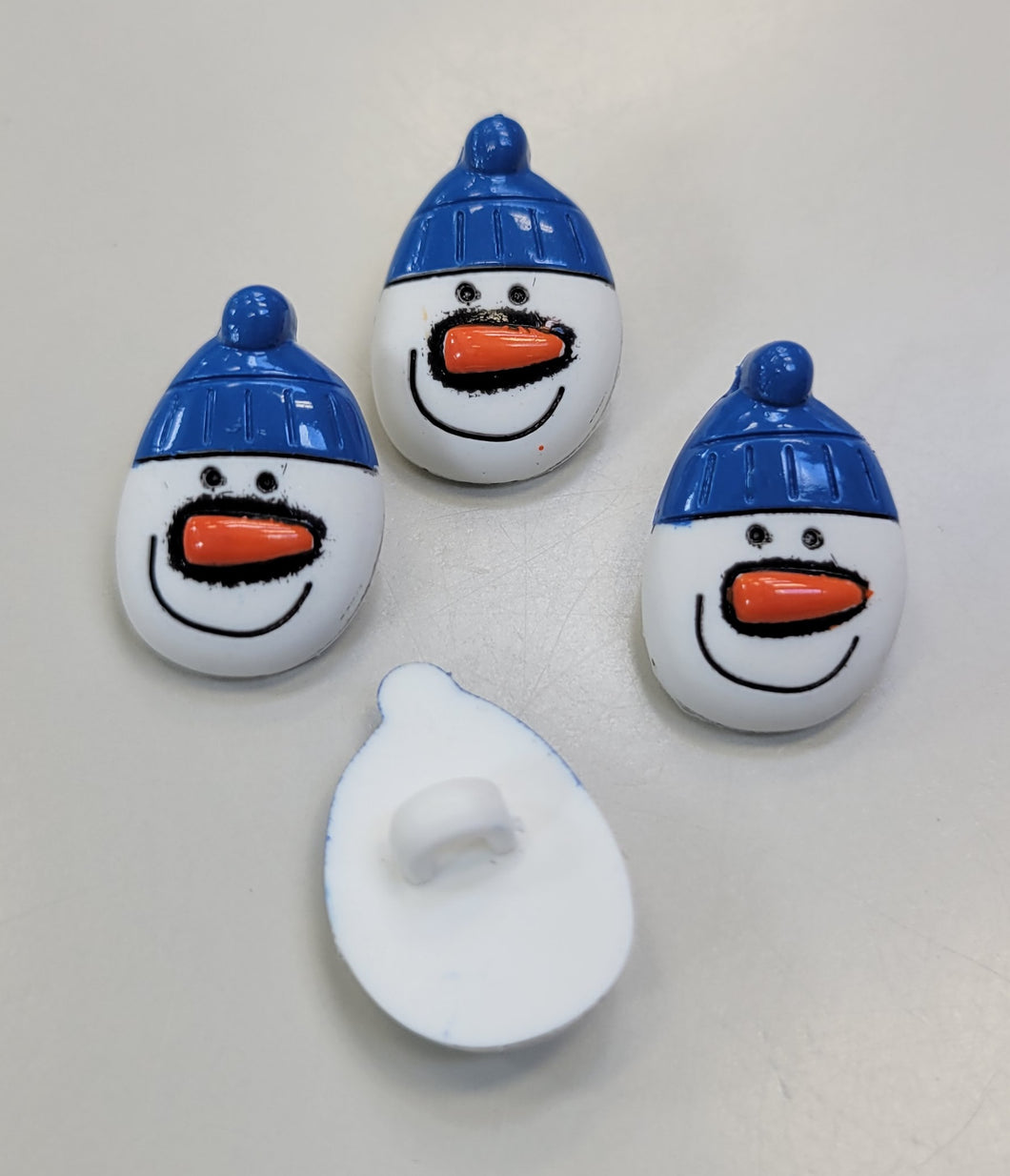 Snowman Button