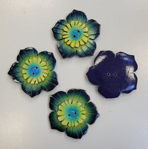 Coco Flower Button