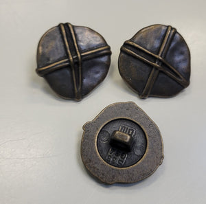 Metal 'X' Design Buttons