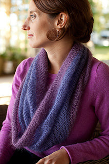 Crocheted Moebius Cowl Pattern