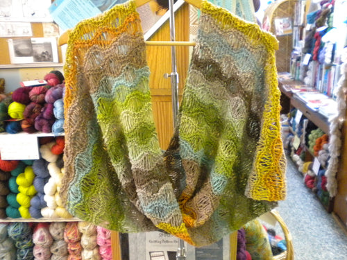 Drop Stitch Mobius  Shawl